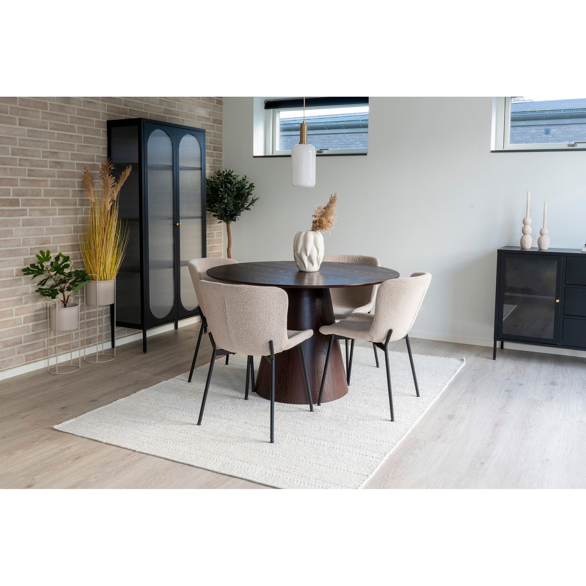 Maceda Eetkamerstoel - Bouclé, beige, zwarte poten HN1239 (set van 2)