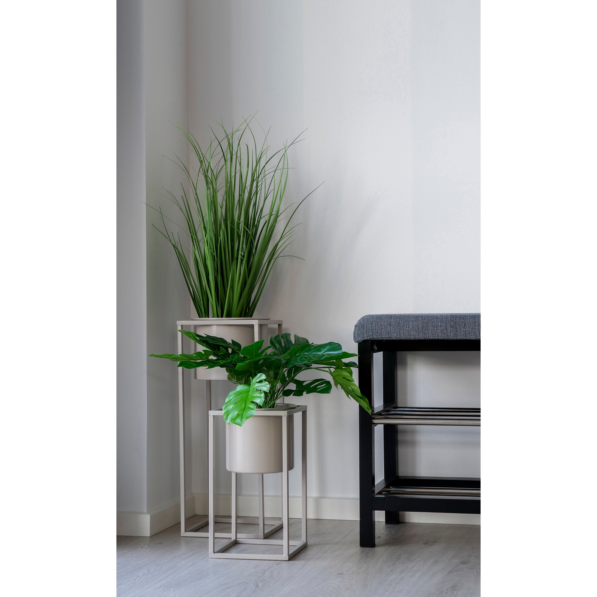 Padova Bankje - Bankje met zitkussen en 2 opbergplanken, grijs, zwarte poten 100x34x50 cm