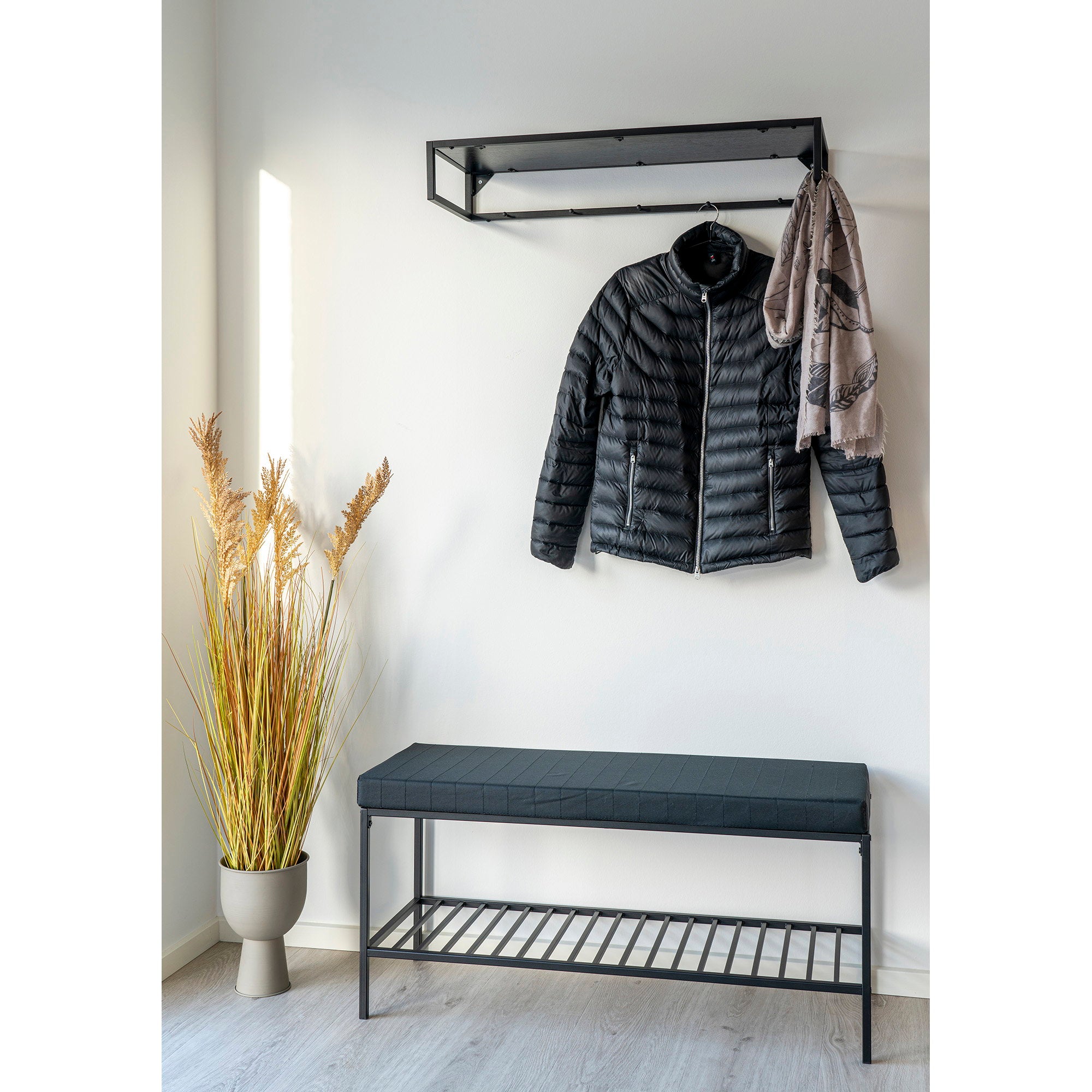 Vita Bench - Bench with seat cushion and storage shelf, black with black legs 100x36x48.5 cm