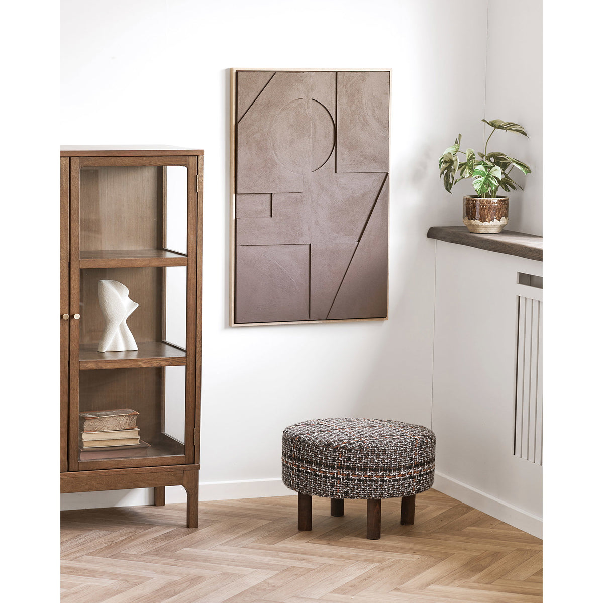 Falkirk Ottoman - Ottoman, black, brown legs, ø50x36 cm, HN1304