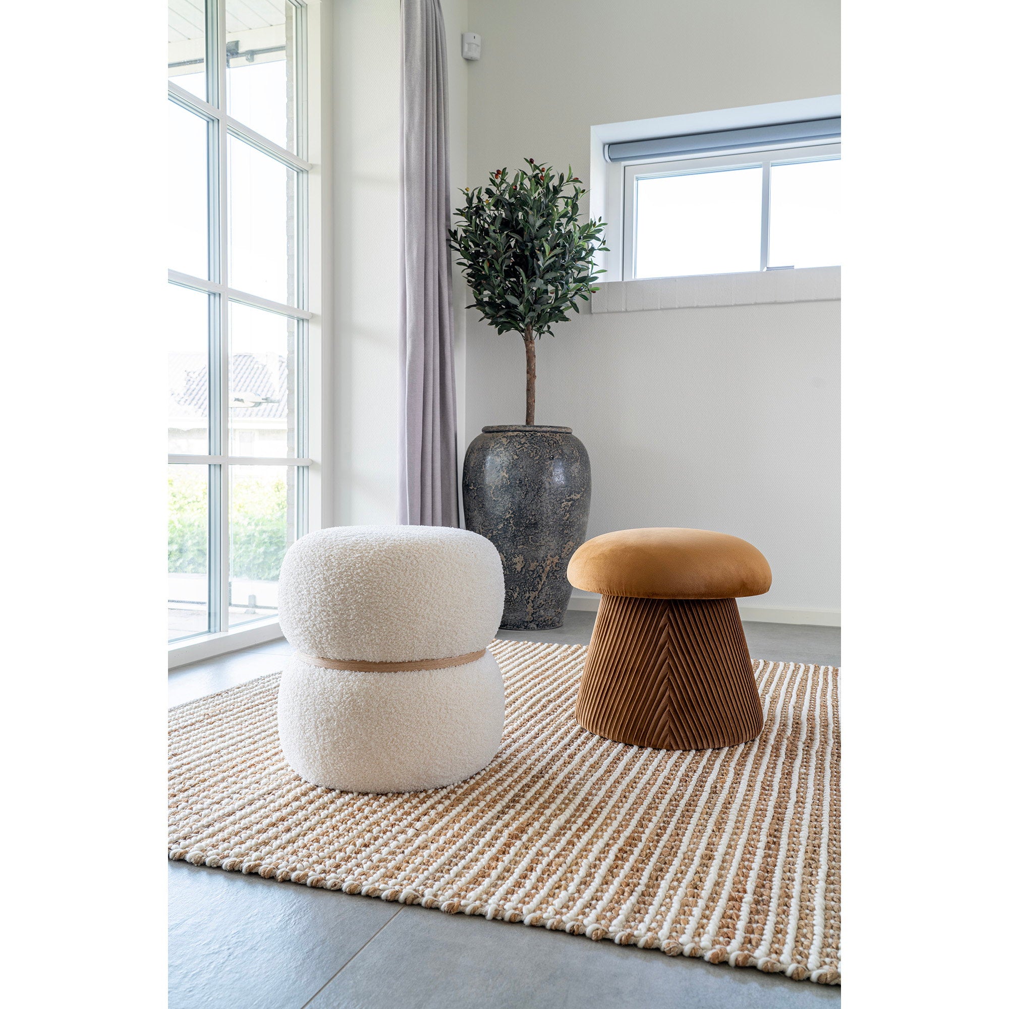 Milford Pouffe - Teddy, white Ø38x41 cm, HN1234
