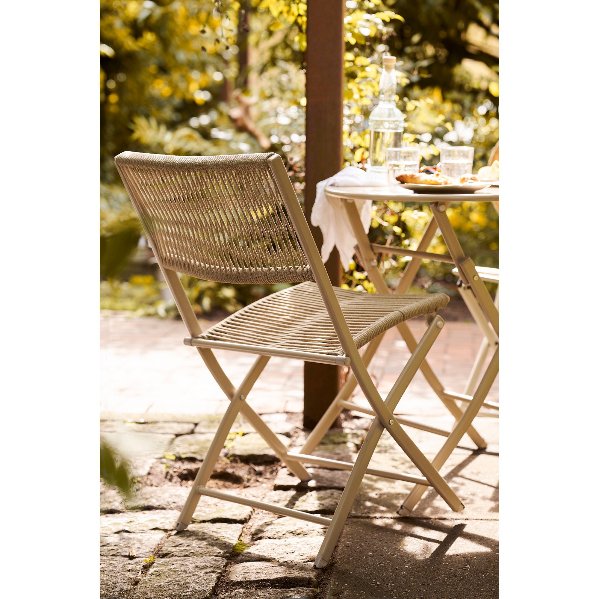 Arcas Bistroset - 2 stoelen en 1 tafel, polyester/staal, taupe