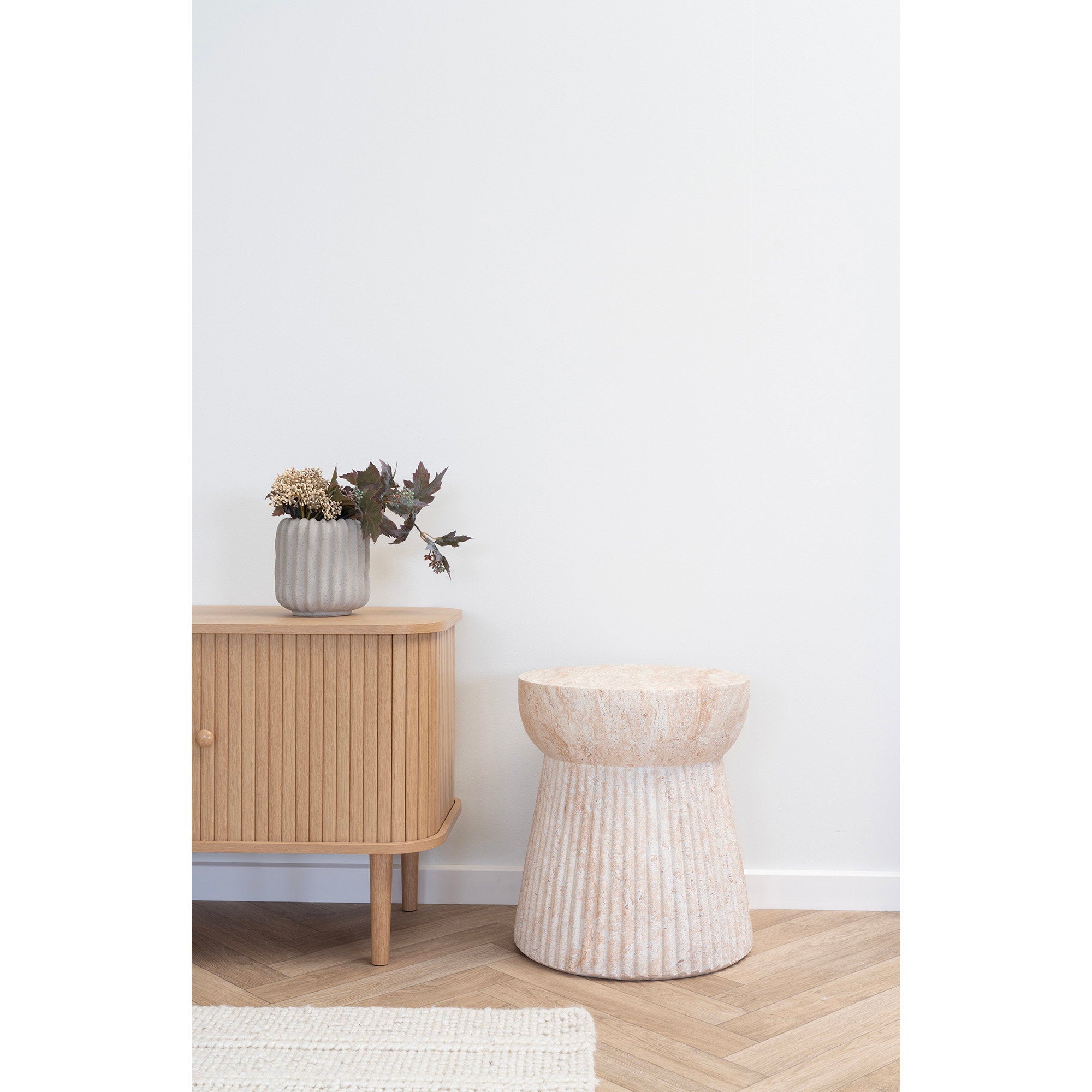 Bonn Side Table - Side table, fiberclay with milled structure, natural Ø37x43 cm