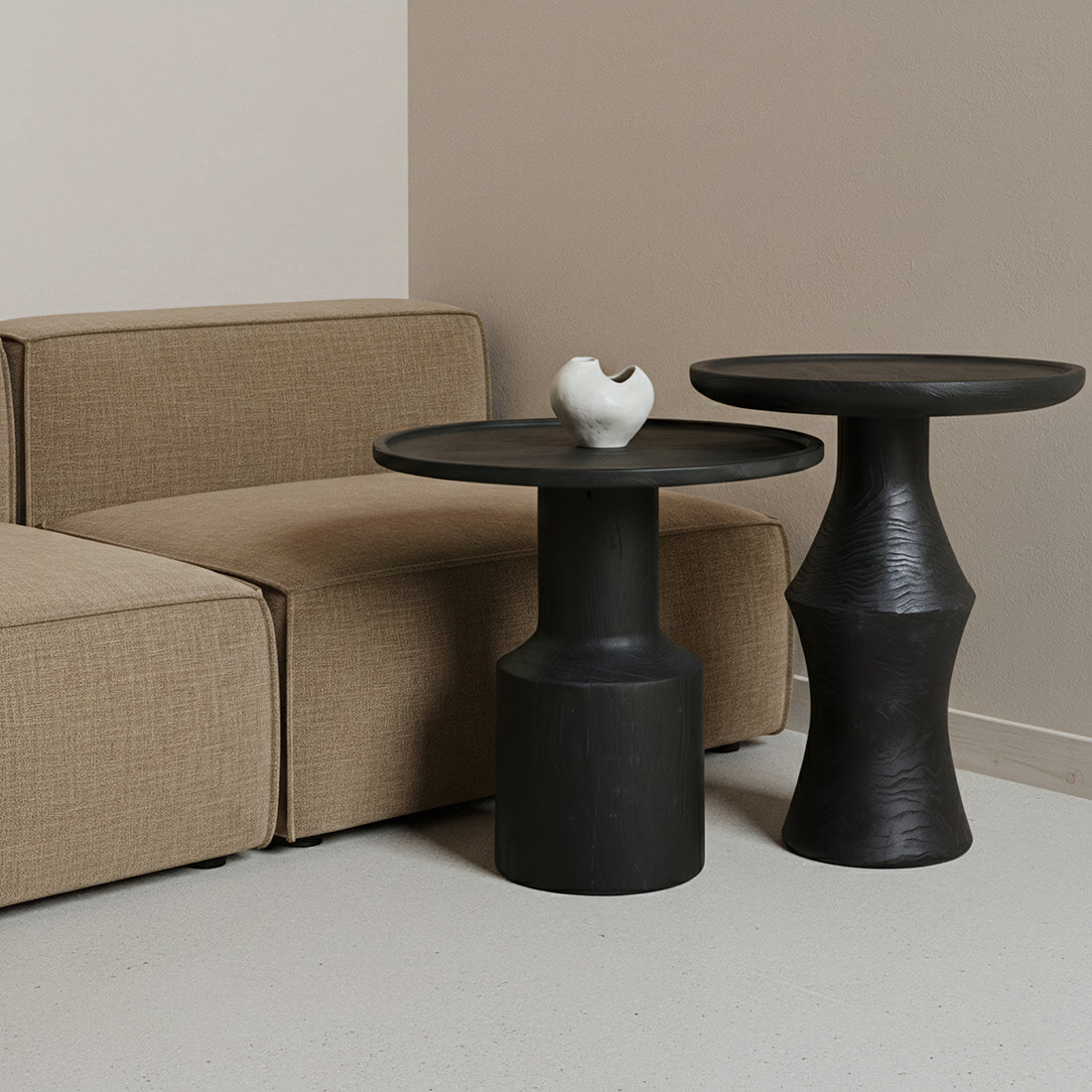 Nero teakhouten bijzettafel Twilight - zwart