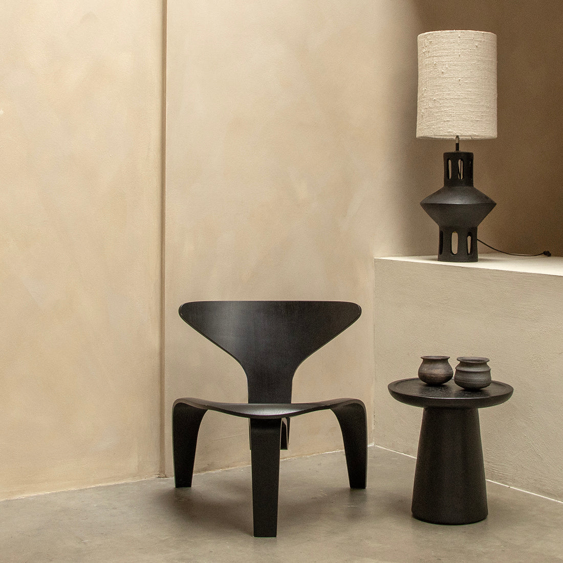 Nero Teak Side Table Dusk - black